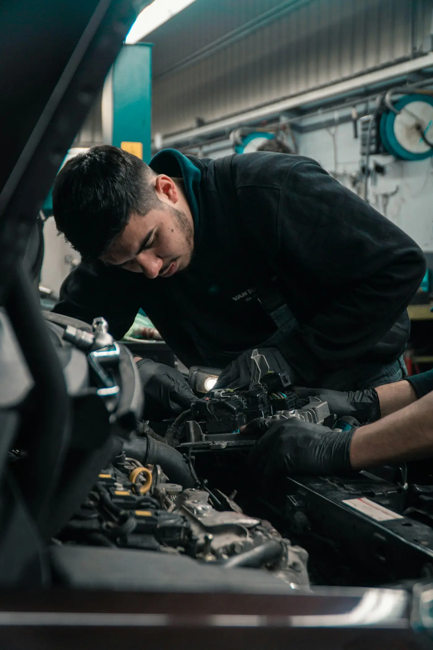 Oil Change Frequency and Cost: A Long Beach Driver's Guide — Long Beach Alignment & Auto Repair blog
